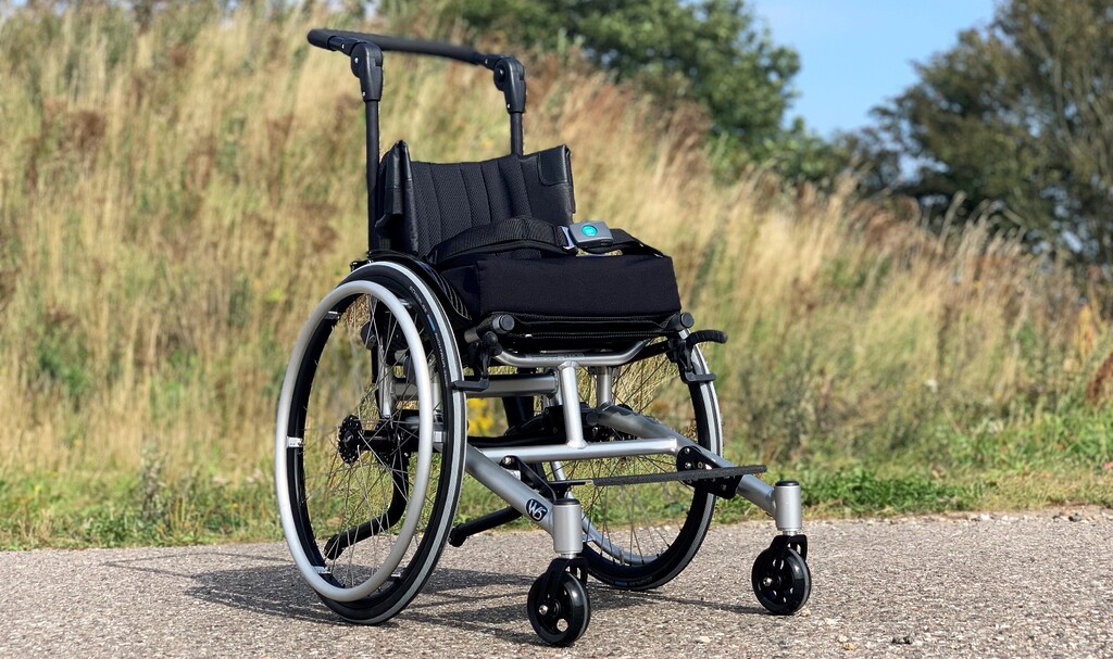Wolturnus W5 Junior Wheelchair_Silver Outdoors
