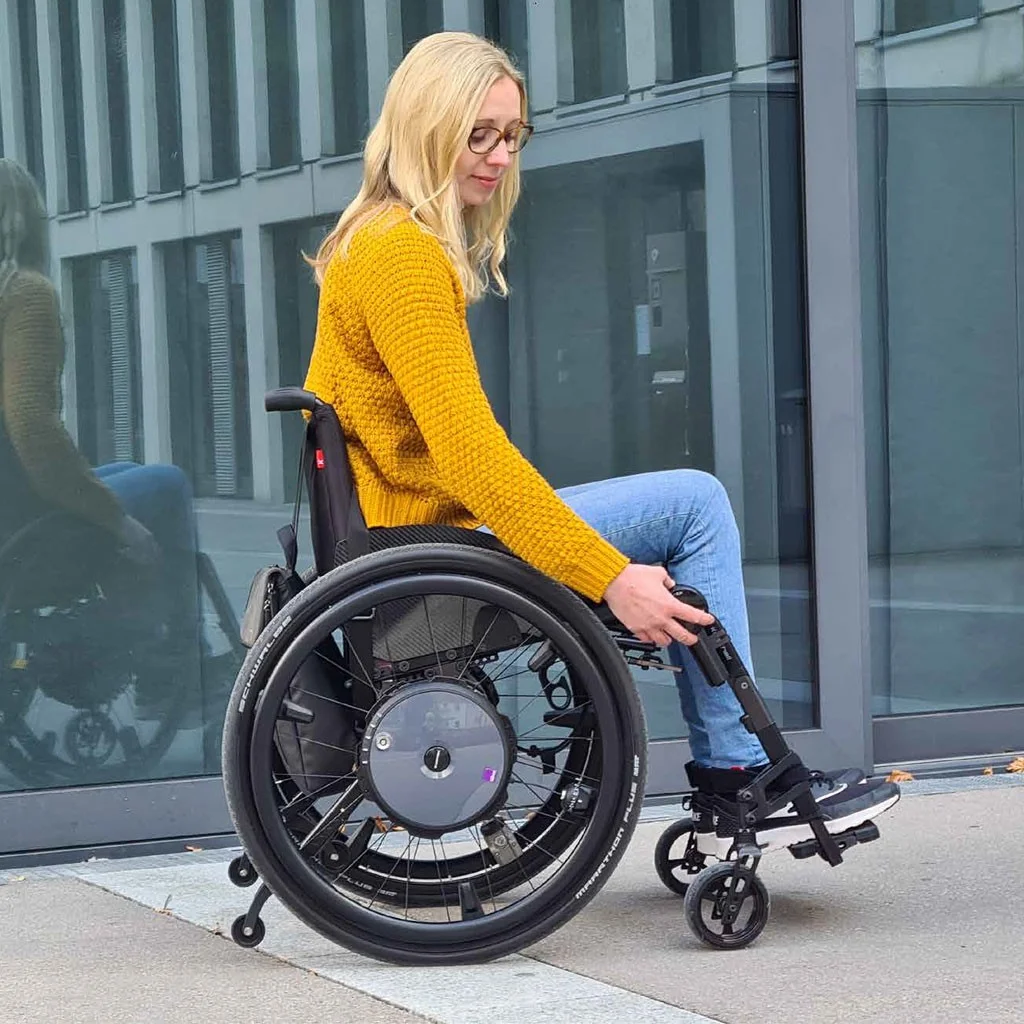 Alber e-motion DuoDrive wheelchair power assist_Outdoor Lifestyle