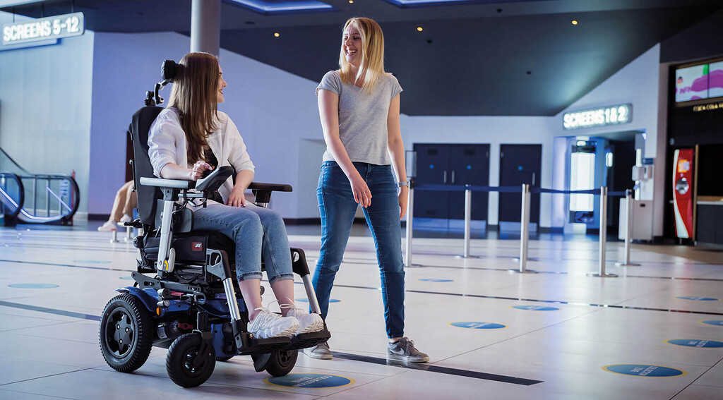 Q300 R Kids - Teens Powerchair Lifestyle 3
